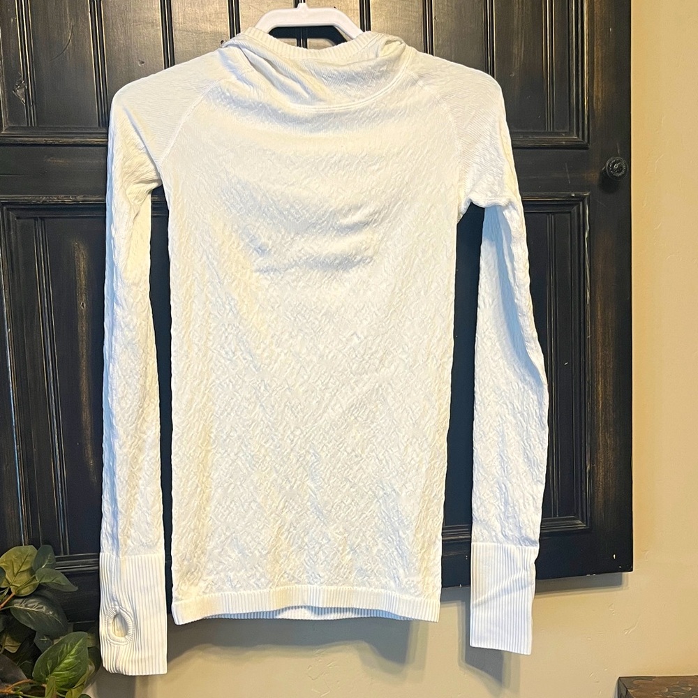 lululemon athletica White Textured Long Sleeve Top